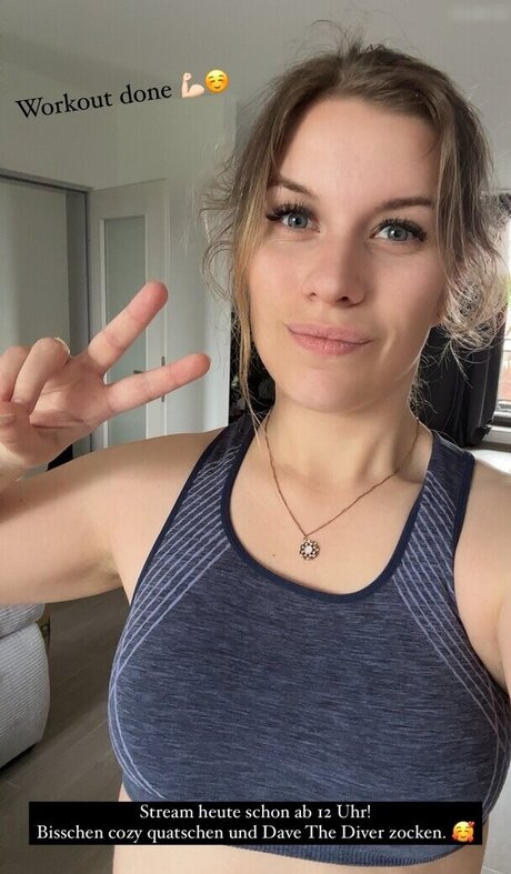 FormulaLena star nude image