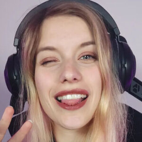 FormulaLena hd pornstar pic