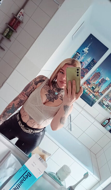 Typischblonnd sex pornstar picture