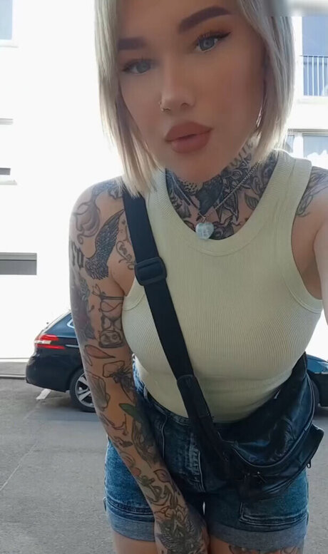 midget girls onlyfans nude gallery