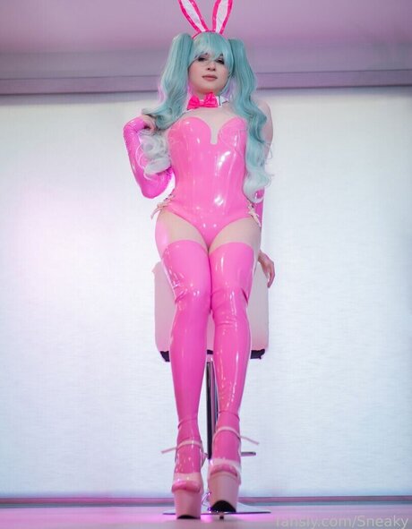 Sneaky model exclusive image