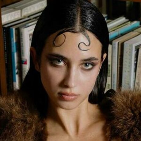 Elisha Herbert perfect star galleries