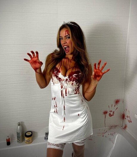 blonde muscle onlyfans pornographic photo