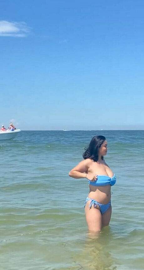 aceeskye model pictures