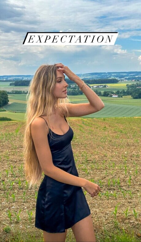 Isabella Sp th nude star galleries