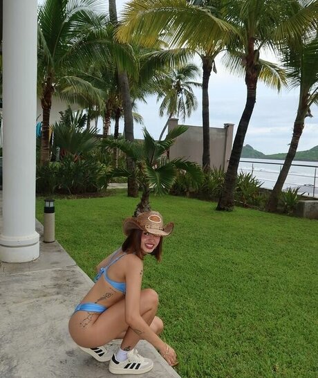 black naked onlyfans sexy image