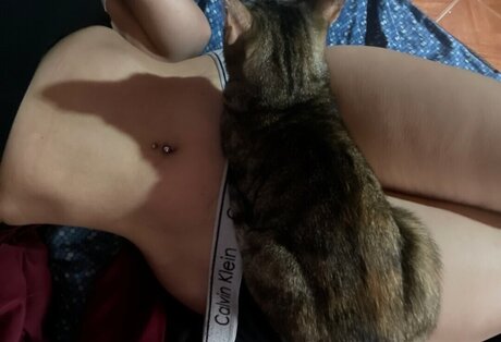 niixiii__ hd model pic