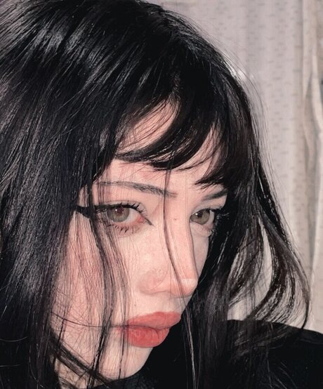 niixiii__ exclusive model pic