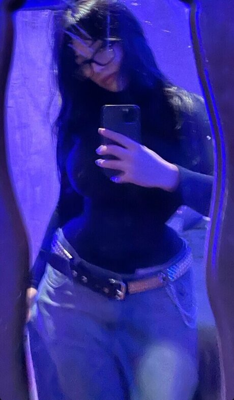 niixiii__ naked actress picture