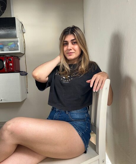 lorak al nudes actress galleries