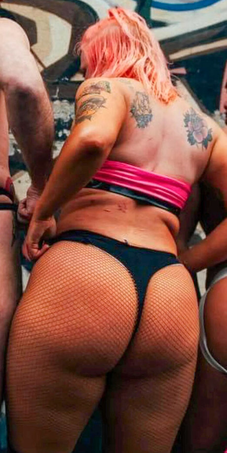 Allie Katch perfect model img