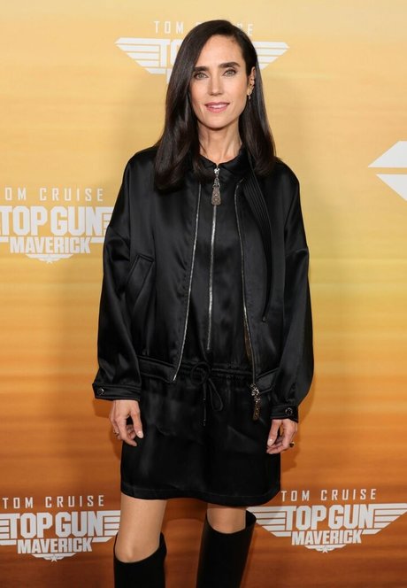 Jennifer Connelly hot model galleries