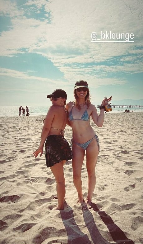 Emily Osment top pornstar photo