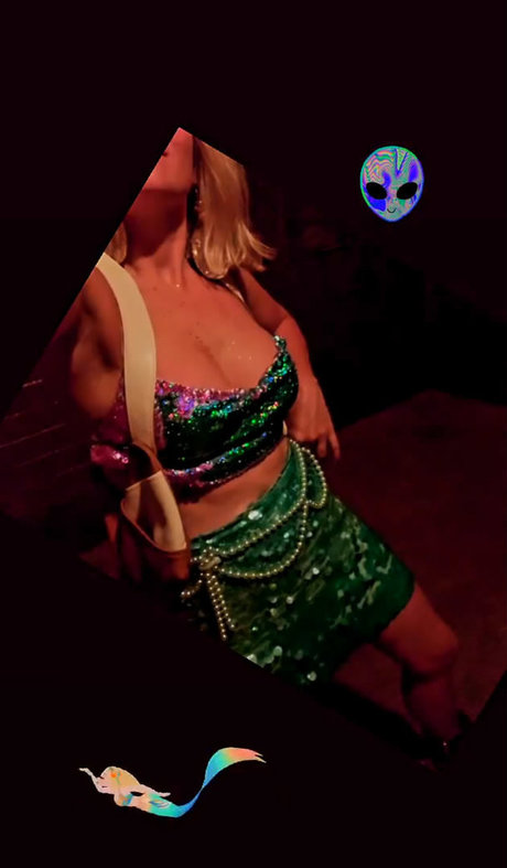 Emily Osment pornstar naked image