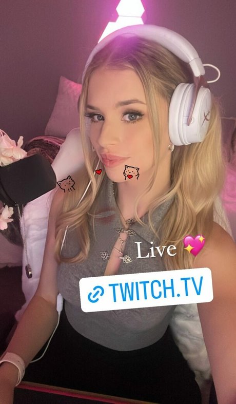 Berticuss pornstar nude galleries