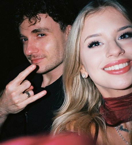 milf yoga onlyfans porno img