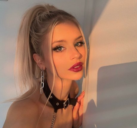 petite girls onlyfans porn photo