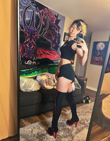 SailorTabbyCat nudes star image