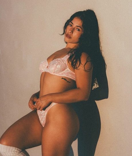 thedevineangel hd actress image