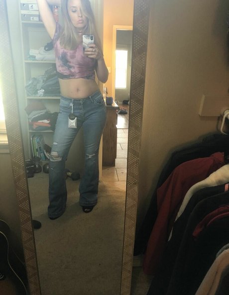 female popular onlyfans free sex images