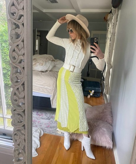 big tits blonde onlyfans adult gallery