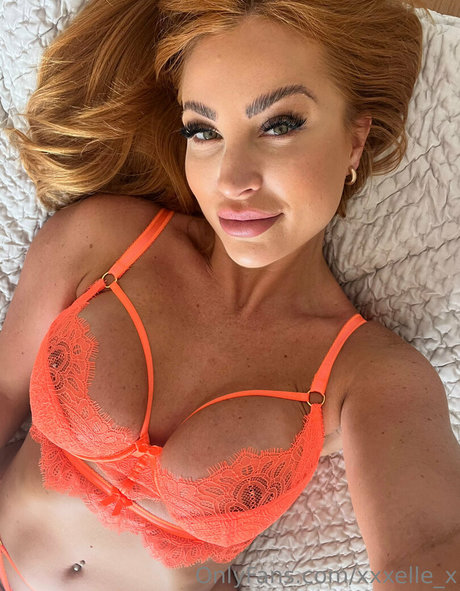 xxxelle x star pornographic pic