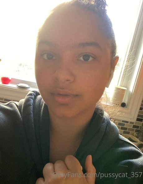 pussycat 357 star exclusive photos