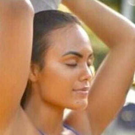 Tais Iscariotes model sexy pics