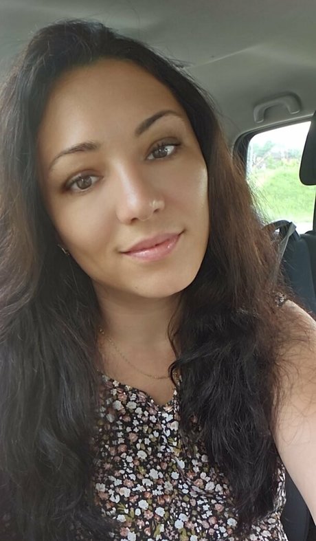 FoxyKara pretty star pics