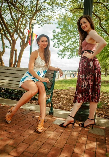 OhMandy56 model hd image