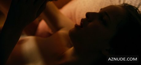 Lisa Vicari naked pornstar galleries