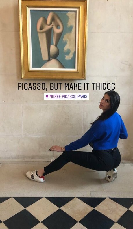 Ariana Basseri model adult picture