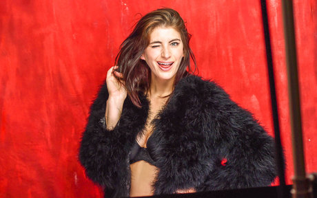 Ariana Basseri beautiful model photos