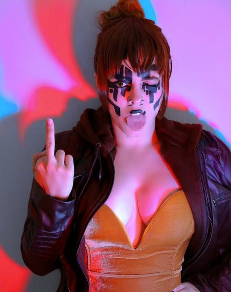 Kirsten Ria Profile Photo