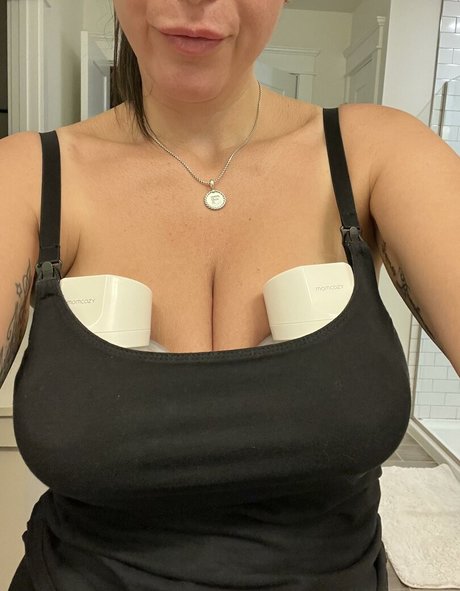 OpheliaCastle pornstar adult pic