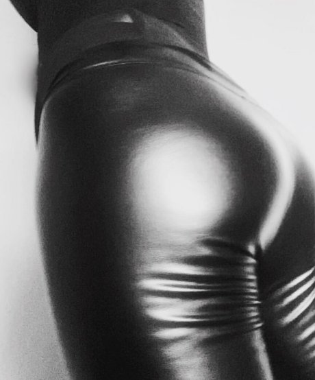 Darnell Ashbury pornstar erotic image