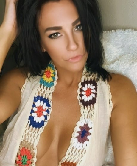 Darnell Ashbury nice model pic