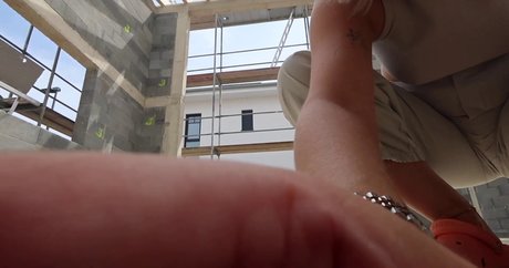 bbw brunette onlyfans naked photo