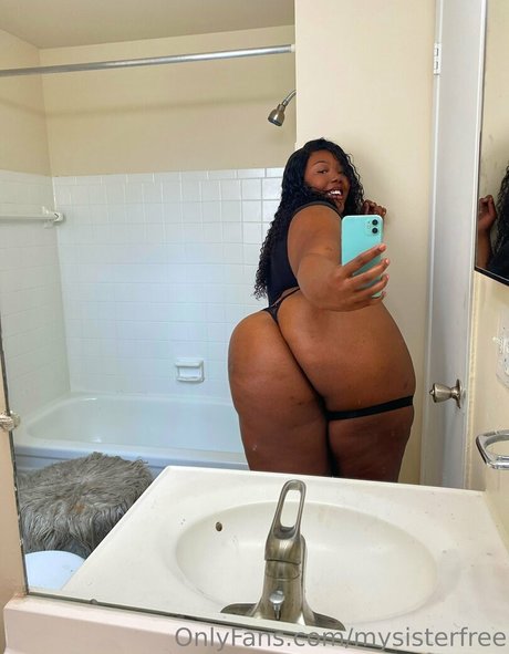 pregnant threesome onlyfans top picture