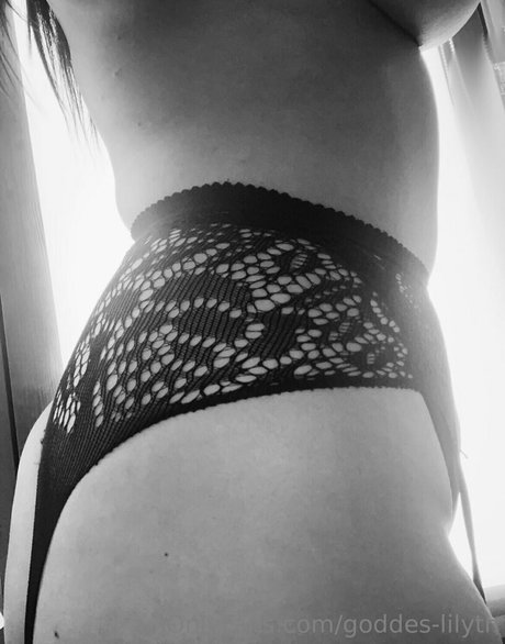 goddes lilyth model free pics