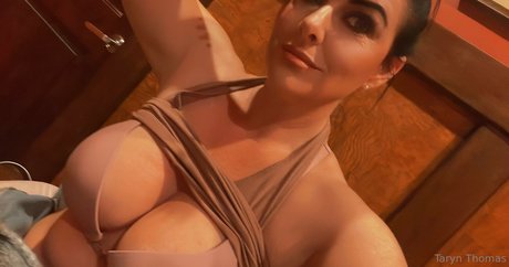 thick latina milf onlyfans nude gallery