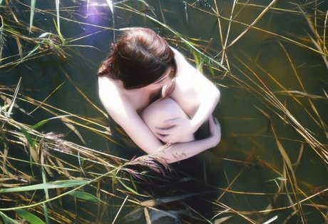 sexyshreksy exclusive actress pictures