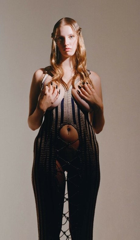 Eliza Goldsmith top star photo