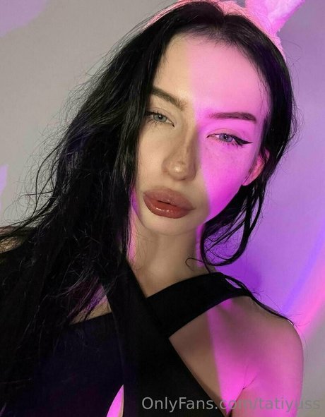 tatiyuss pornographic model photo