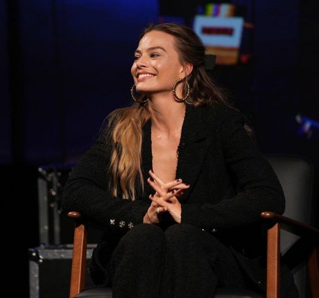 Margot Robbie model xxx pics