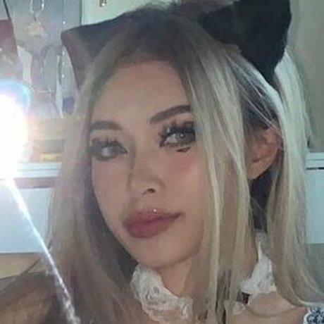 chubby kitty onlyfans hot nude picture