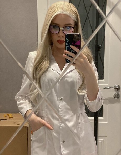 meaty pussy onlyfans adult images