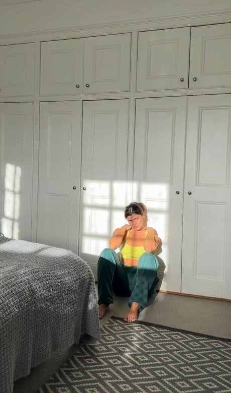 livefitelle pornstar hot images