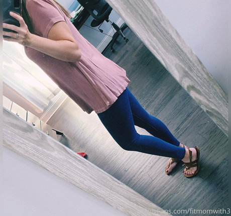 fitmomwith3 star adult photos