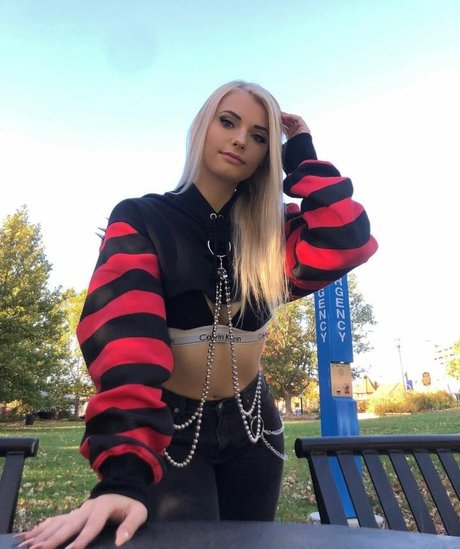 Grace Witham sexy pornstar gallery